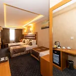 Hotel Regno 3*