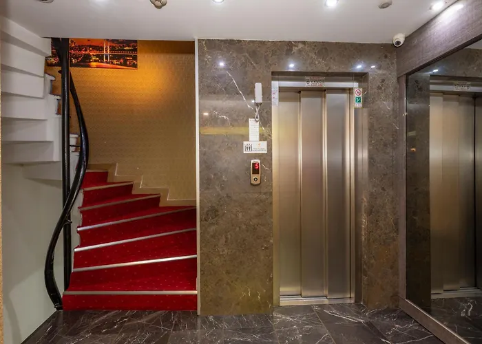 Hotel Regno 3*
